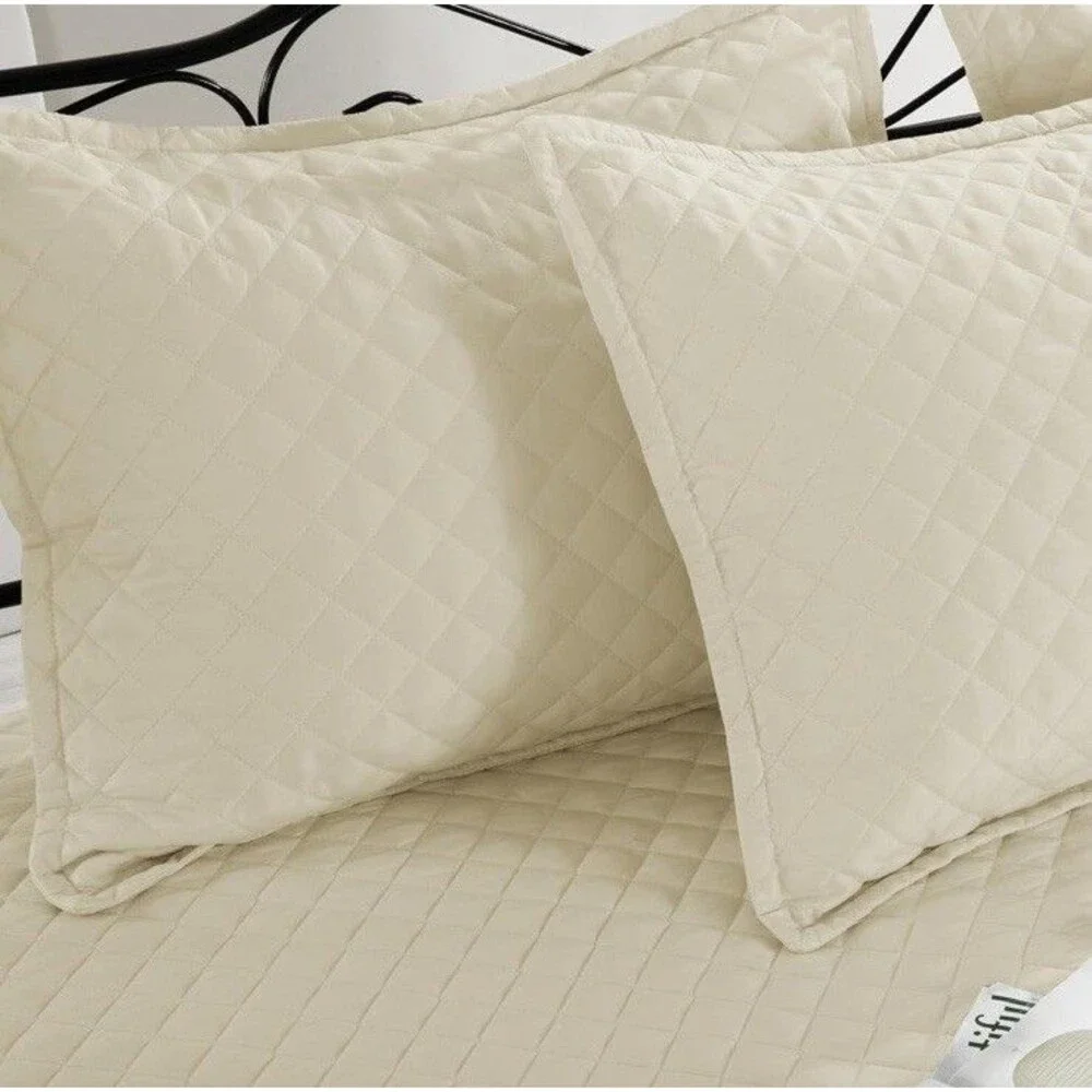 5 Pieces Daybed Bedding Set, Cozy Bedding, All Season, with Shams, with Bedskirt